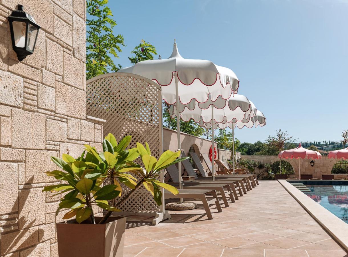 Kseynasa Suites Nikiti  Exterior photo
